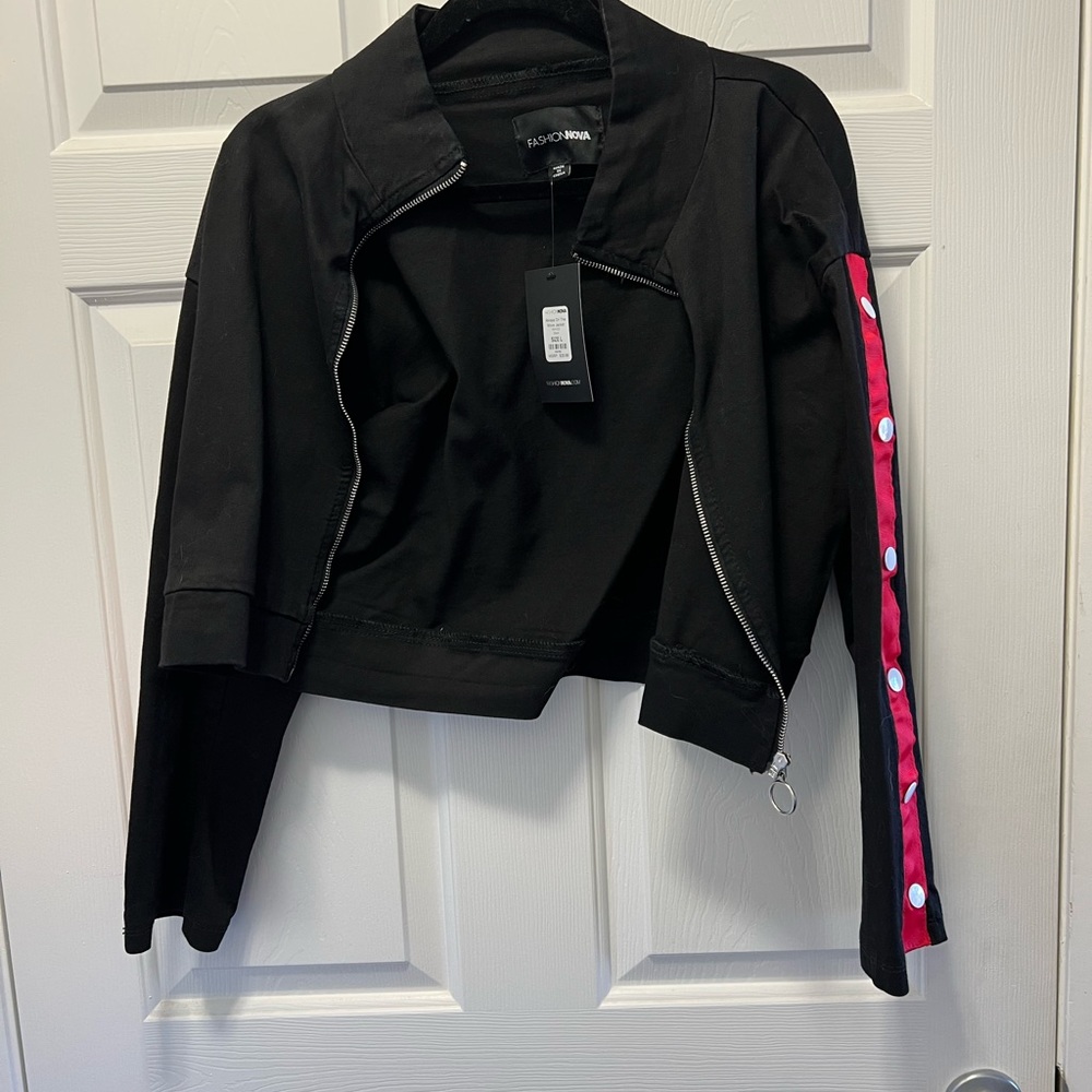 NWT Large Black Jacket